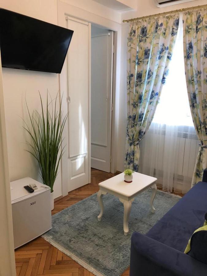 בוקרשט Victoria Luxury Apartment 11 מראה חיצוני תמונה
