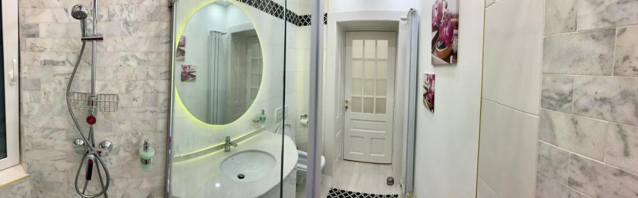 בוקרשט Victoria Luxury Apartment 11 מראה חיצוני תמונה
